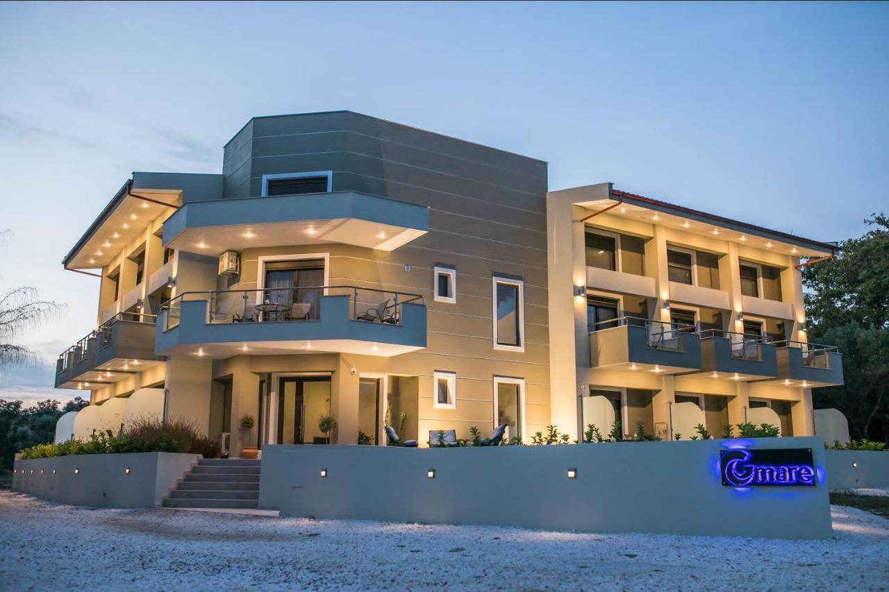 Gmare Aparthotel Gerakini Ngoại thất bức ảnh
