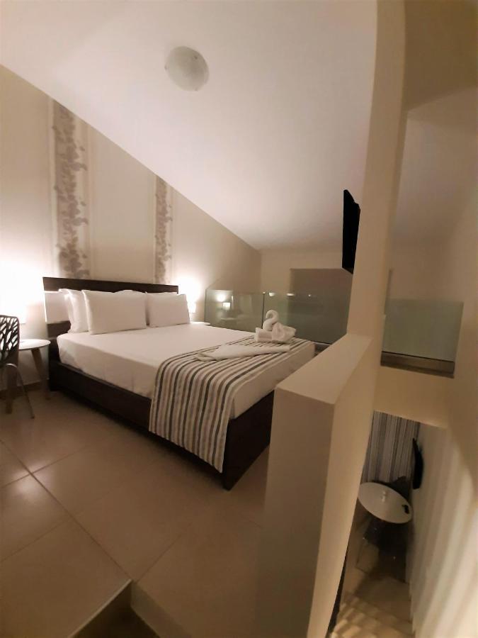 Gmare Aparthotel Gerakini Ngoại thất bức ảnh