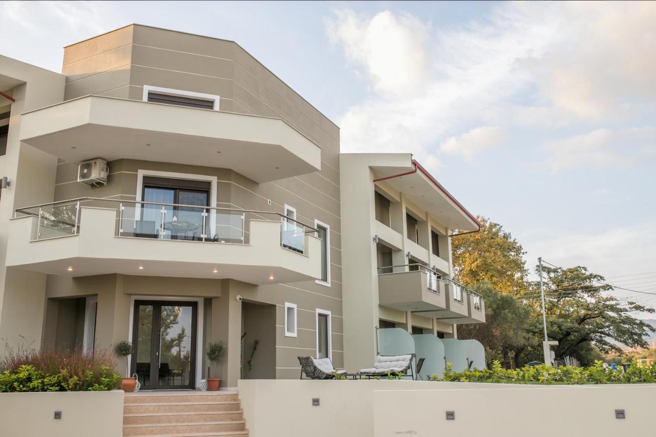 Gmare Aparthotel Gerakini Ngoại thất bức ảnh