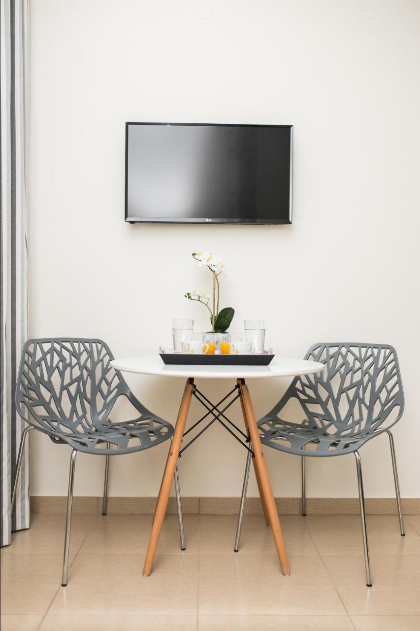 Gmare Aparthotel Gerakini Ngoại thất bức ảnh