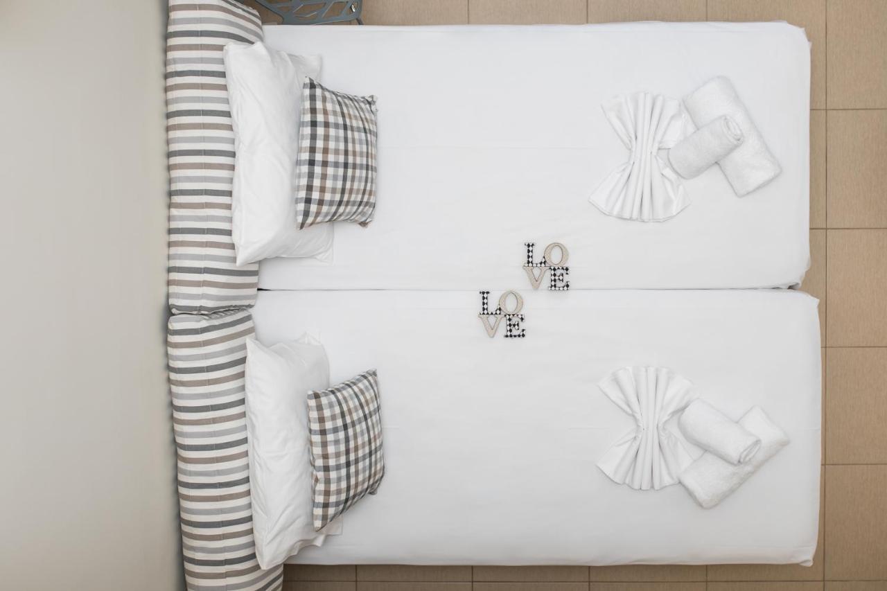 Gmare Aparthotel Gerakini Ngoại thất bức ảnh