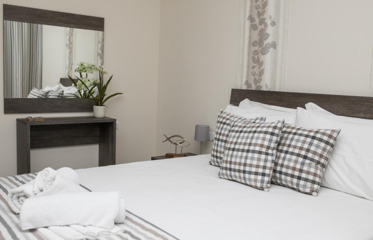 Gmare Aparthotel Gerakini Ngoại thất bức ảnh